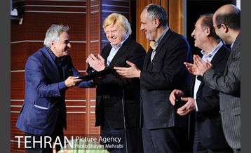 اختتامیه همایش تهران چهار دهه معماری و طرح های شهری با حضور شهردار تهران 30