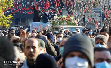 تشییع و تدفین پیکر مطهر دو شهید گمنام در منطقه 17