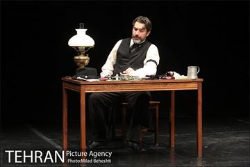نمایش ماتریوشکا‎ 18