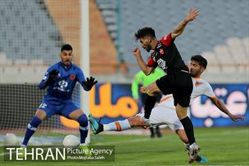 دیدار تیم های فوتبال پرسپولیس و مس کرمان 19
