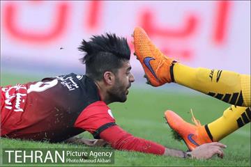 دیدار تیم های فوتبال پرسپولیس و استقلال خوزستان