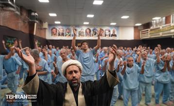 احیای شب بیست‌وسوم ماه رمضان در مرکز یاورشهر 9 19