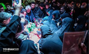 وداع با پیکر شهدای حافظان نظم و امنیت 12