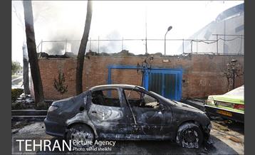 آتش سوزی در کارخانه رنگ  19