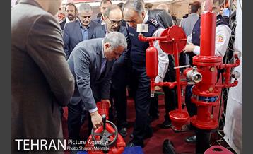 همایش و نمایشگاه حمایت از رونق تولید ملی در حوزه تجهیزات ایمنی و آتش نشانی 3