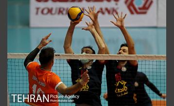 دیدار تیم های والیبال سایپا و خاتم یزد 6