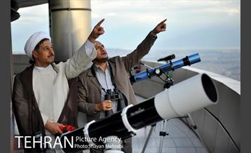 استهلال ماه مبارک رمضان از فراز برج میلاد 37