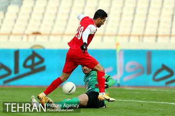 دیدار تیم های فوتبال پرسپولیس و ذوب آهن 20