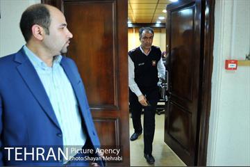 مدیرعامل سازمان آتش نشانی 28