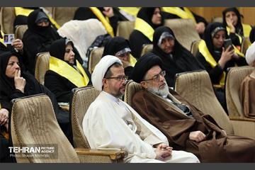 آیین تجلیل از 110 مادر و همسر شهید منطقه 20 5