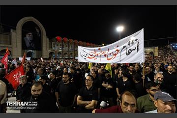 وداع با آقای شهید ایران- 3 21