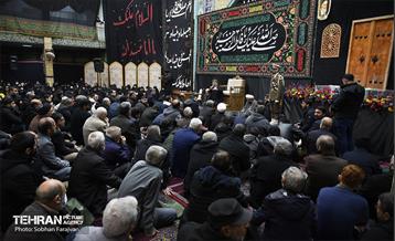 تشییع پیکر شهید گمنام در مسجد حجت(عج) 9