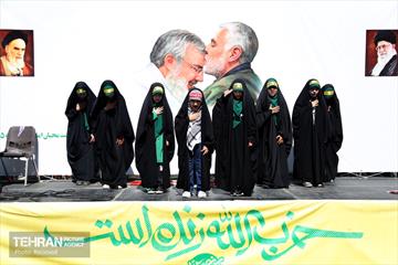 در حاشیه نماز جمعه تهران به امامت رهبر انقلاب 33