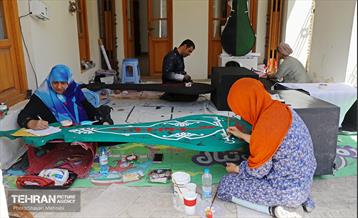 آماده سازی ۴۰۰ تیغه علامت منقش به القاب اباعبدالله الحسین(ع) 20