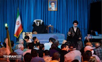 مراسم رونمایی از کتاب «در آغوش نیل» در رواق کشور دوست