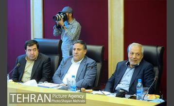 دومین جلسه هم اندیشی نخبگان شهر تهران با شهردار تهران 26