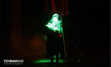 نمایش آئینی مذهبی «در انتظار...» 13