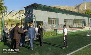 بازدید معاون هماهنگی امور مناطق از منطقه 5