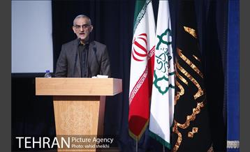 نشست هم اندیشی شهردار تهران با شهرداران نواحی تهران 19