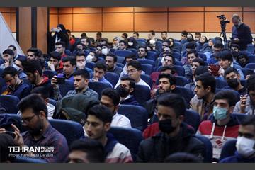 دیدار شهردار تهران با دانشجویان دانشگاه تربیت معلم رجایی 15