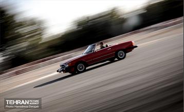 آزادی، میزبان کلوپ بنزسواران 14