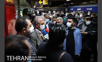 بازدید سخنگوی دولت از طرح استفاده اجباری ماسک در مترو 14