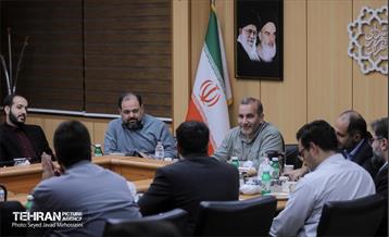 همایش هم اندیشی نمایندگان مراکز اسمان در جنگ تحمیلی سوم 6