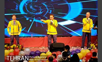 جشن تولد فرزندان شهدای حرم 41