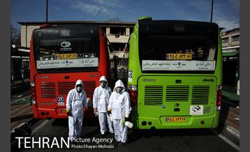 بازدید شهردار تهران از عملیات ضد عفونی کردن اتوبوس های شهری 4