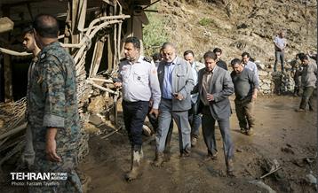بازدید شهردار تهران از منطقه سیل زده امام زاده داوود(ع) 15