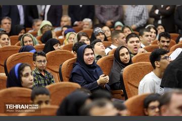 آیین بازگشایی مدارس استثنائی و بهره برداری از ناوگان سرویس این مدارس 42