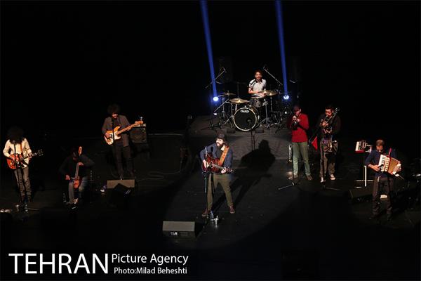 کنسرت گروه بمرانی‎ 1