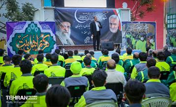 ضیافت یک هزار نفری افطار شهرداری منطقه 10