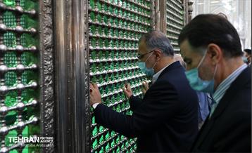 حضور مدیران شهری در حرم امام راحل(ره)، مزار شهدا و بازدید از غسالخانه بهشت زهرا(س) 10