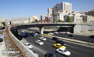 بازدید معاون فنی و عمرانی از پروژه‌های عمرانی منطقه ۵ 24