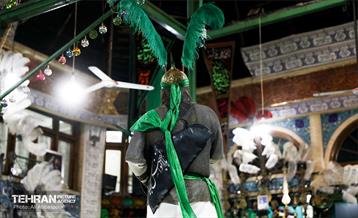 تعزیه در تکیه تجریش 28