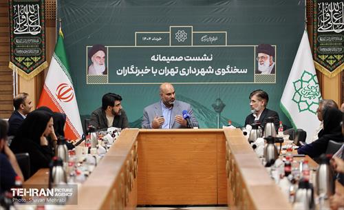 نشست صمیمانه سخنگوی شهرداری تهران با خبرنگاران 36