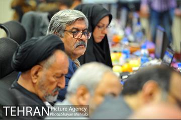 نشست هم اندیشی رئیس سازمان حمل و نقل و ترافیک با مدیران رسانه ها 9