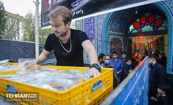 توزیع ۷۰۰۰ بسته افطاری ساده در ۳ محله منطقه۱۶