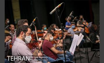 تمرین کنسرت آنلاین نغمه های تهران در برج میلاد 13