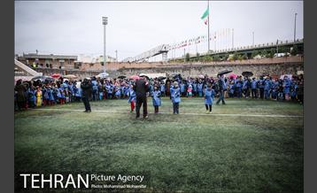 پیاده روی خانوادگی 27