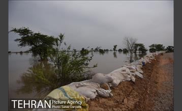 بازدید شهردار تهران ازمناطق سیل زده خوزستان 22