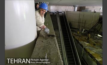 بازدید هنرمندان از بروژه بلازای ولیعصر 3