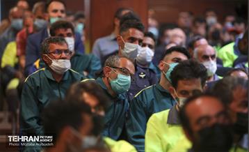 مراسم تجلیل از کارگران نمونه شهرداری تهران 16