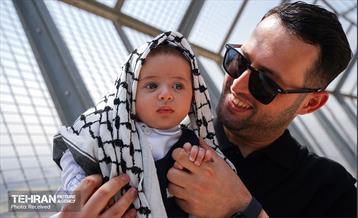 بازدید بیش از ۱۰۰ خانواده شهدای غزه از برج میلاد 22