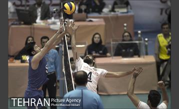 دیدار تیم های ملی والیبال ایران و چین 13