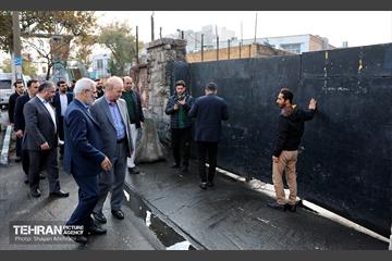 تخلیه و پلمب مرکز غیرمجاز پسماند در منطقه 17 47