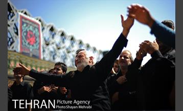 مراسم عاشورای حسینی در میدان امام حسین(ع) 7