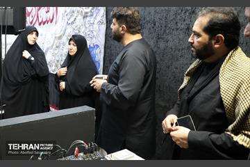 حضور شهردار منطقه هشت در مراسم عزاداری روز عاشورا