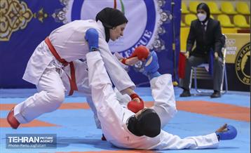 مسابقات انتخابی تیم ملی کاراته زنان 22